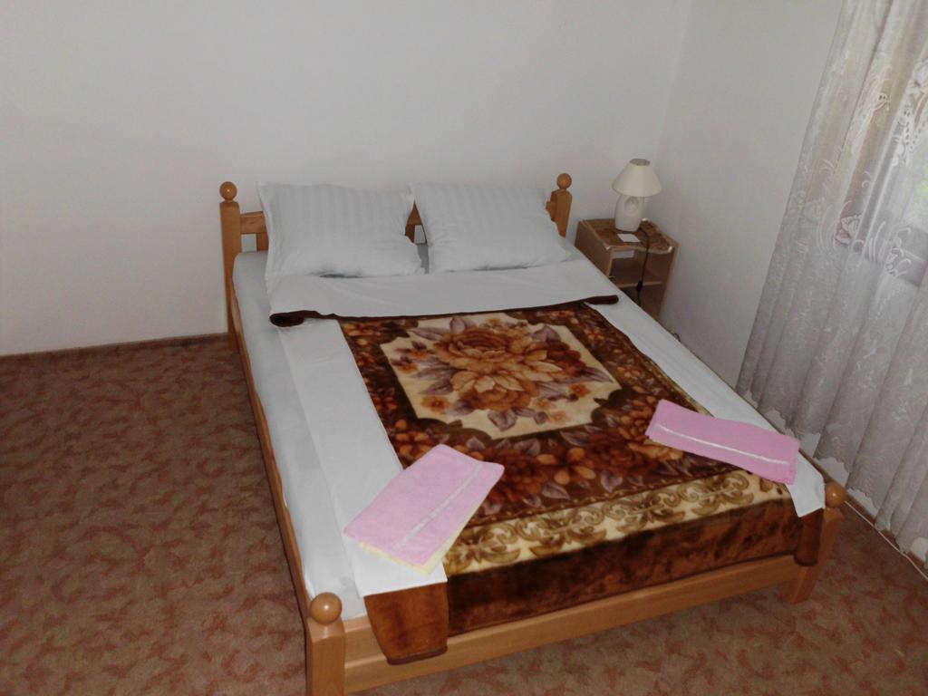 Guest House Krga Korenica Buitenkant foto